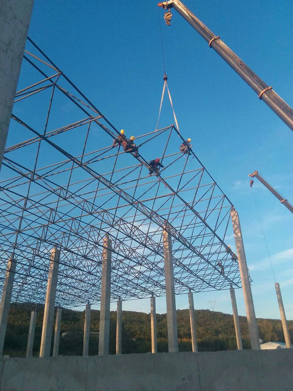 宜兴汪清物流园网架